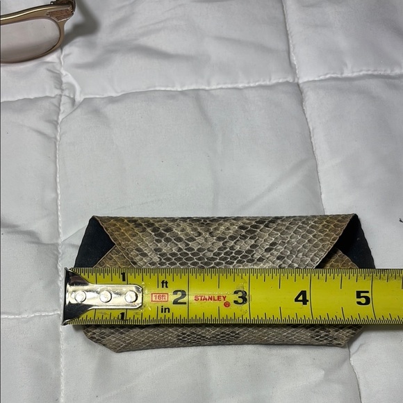 Vintage Tura Gold Cat-Eye Eyeglasses Mid-Century with Snakeskin Case - Picture 12 of 15